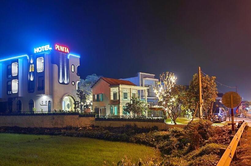 هتل Punita