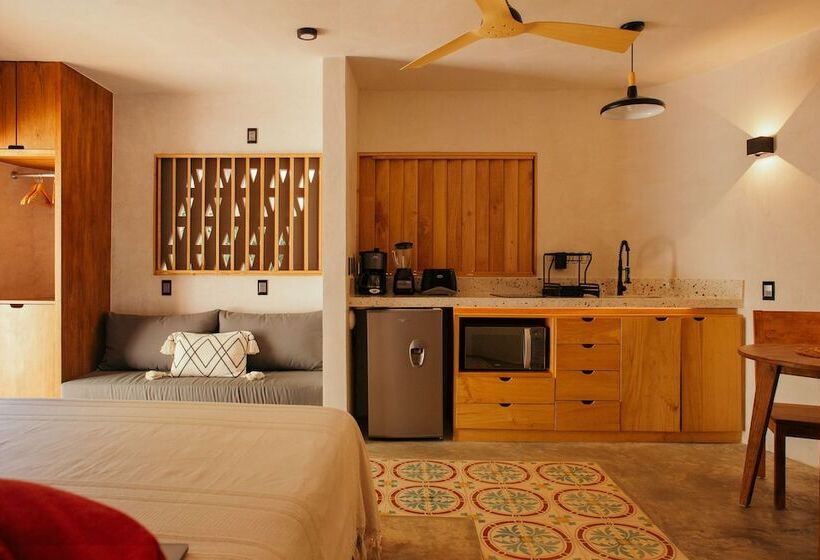 هتل Quiote Quiote