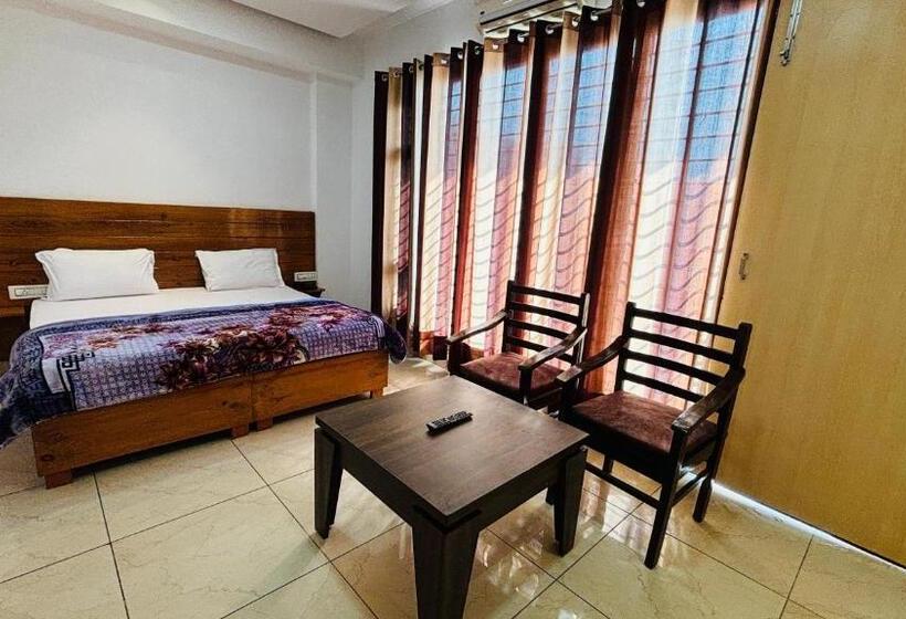 בית מלון כפרי Rk Grand