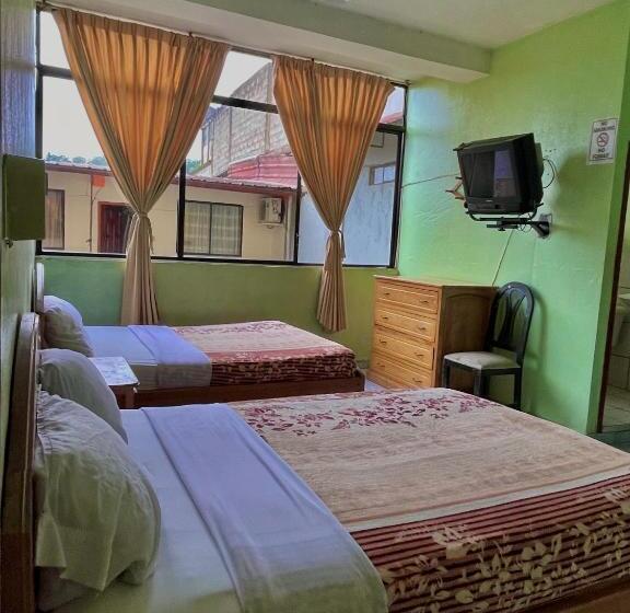 Отель Río Tena