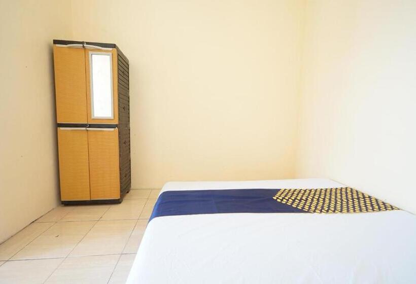 فندق Spot On 93685 Homestay Bu Sun Syariah