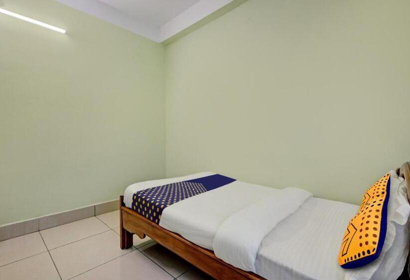 هتل Spot On Sunrise Lodge & Axomiya Dhaba