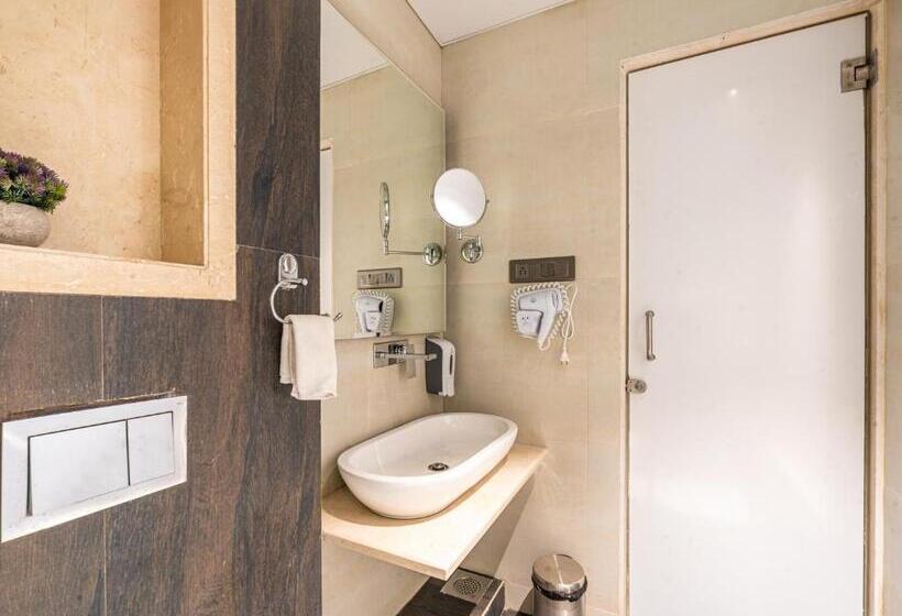 בית מלון כפרי Treebo Premium Heritage Grand  Majiwada Thane