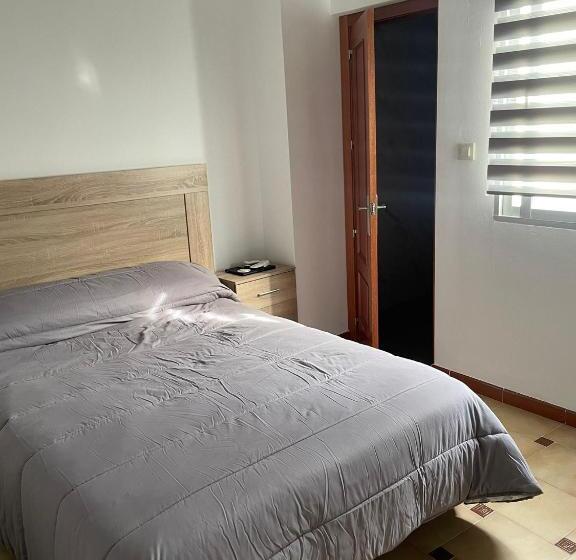 펜션 Apartamentos Leonor