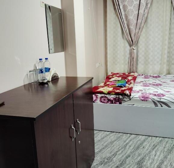 פנסיון Apurna Guest House Dawki