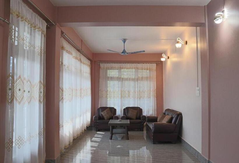 פנסיון Apurna Guest House Dawki