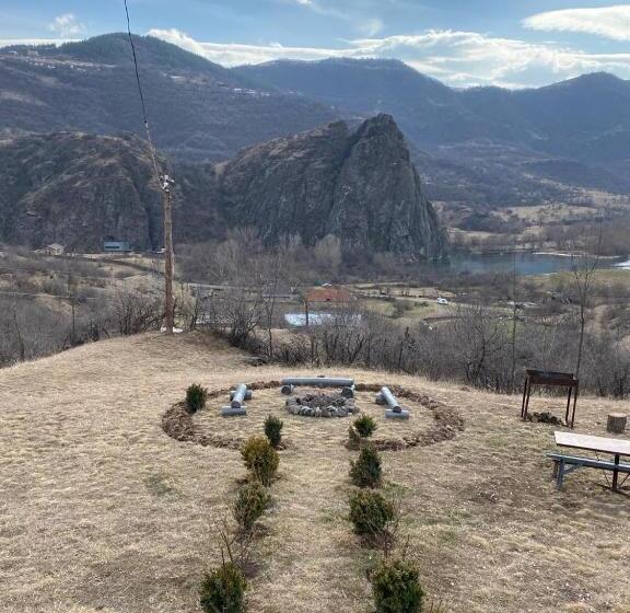 بنسيون Arevatsag Canyon Guesthouse