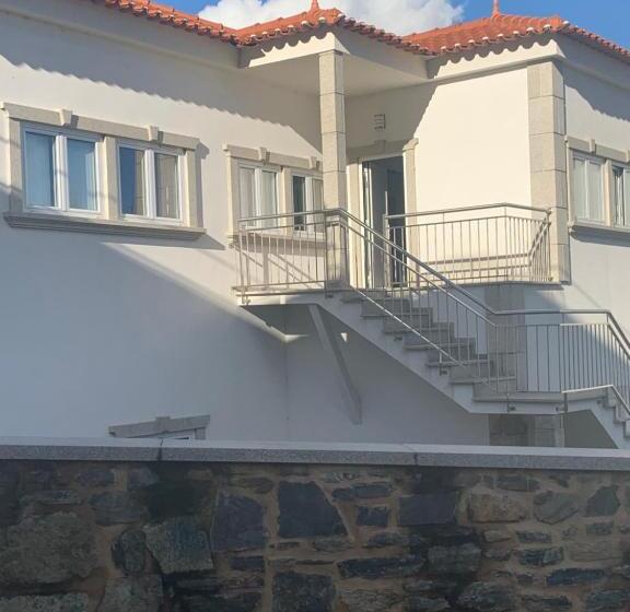 بنسيون Casa Da Moagem