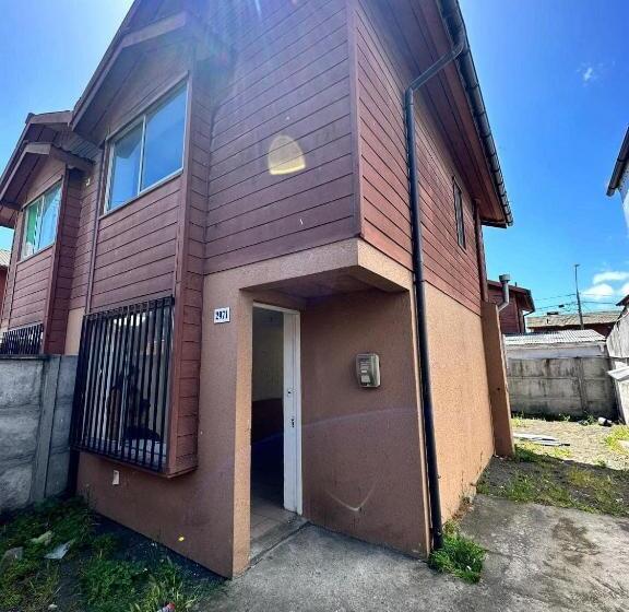 ペンション Casa Hostal Coronel