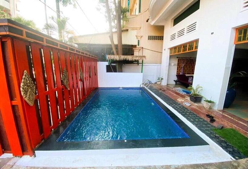 펜션 Centro Guest House