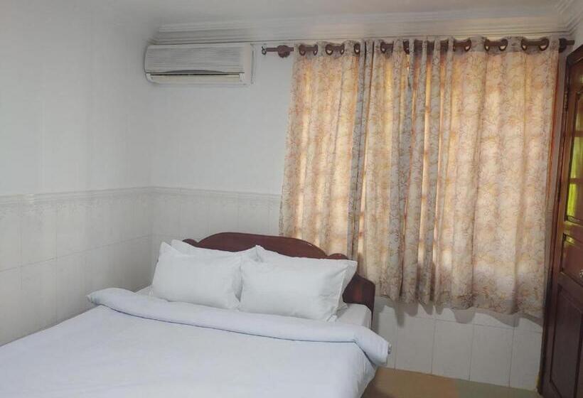 펜션 Centro Guest House