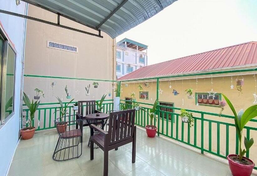 펜션 Centro Guest House