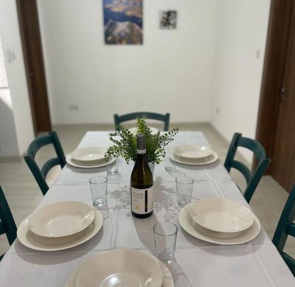 پانسیون Coral Cove Comfort Room 2