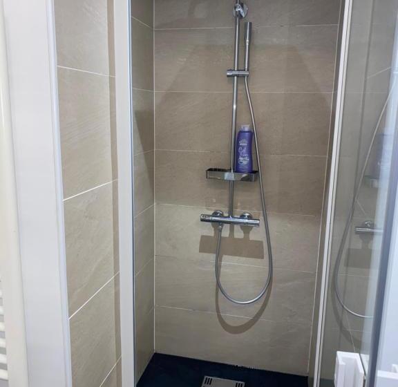 ペンション Dépendance Avec Billard à Proximité Zénith Rouen