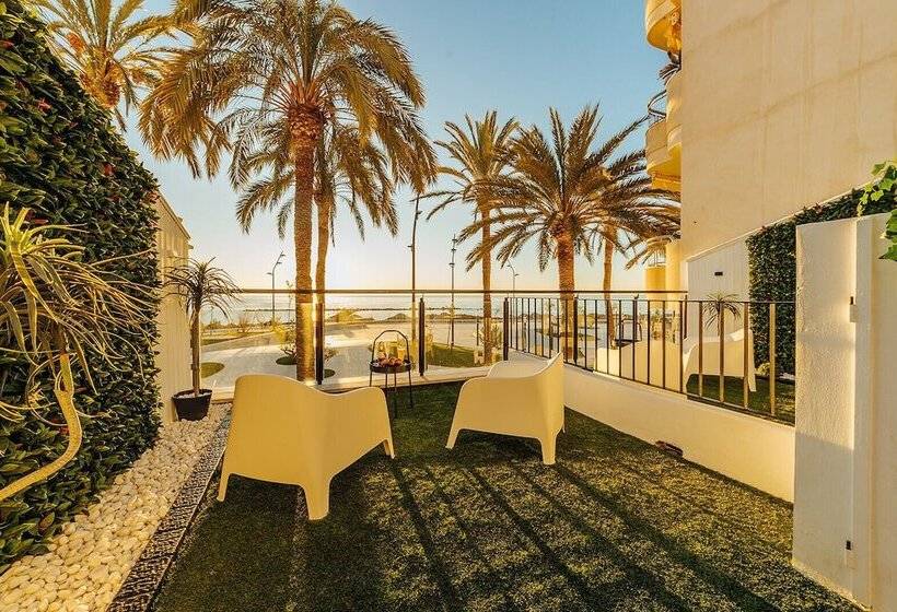 پانسیون Hostal Luxury Nit I Dia