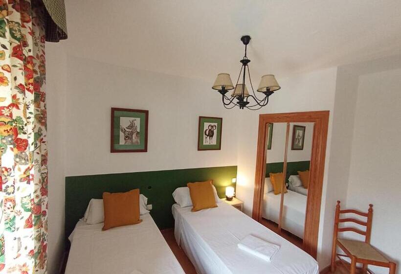 بنسيون Hostal Rural Alto Tajo Poveda