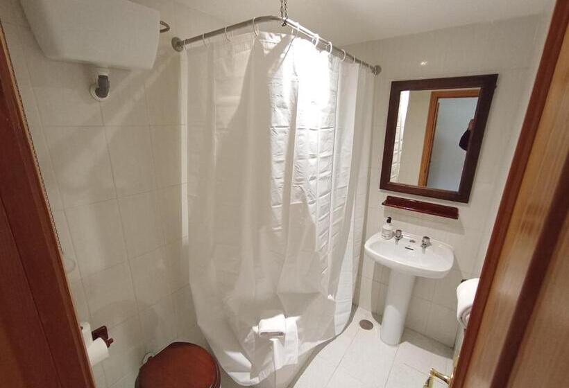 بنسيون Hostal Rural Alto Tajo Poveda