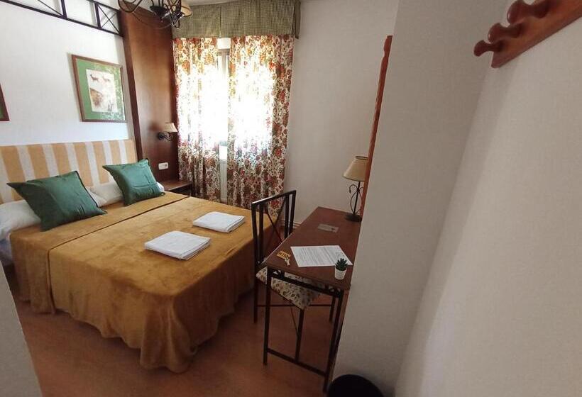 بنسيون Hostal Rural Alto Tajo Poveda