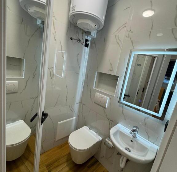 פנסיון Keli’s Apartment