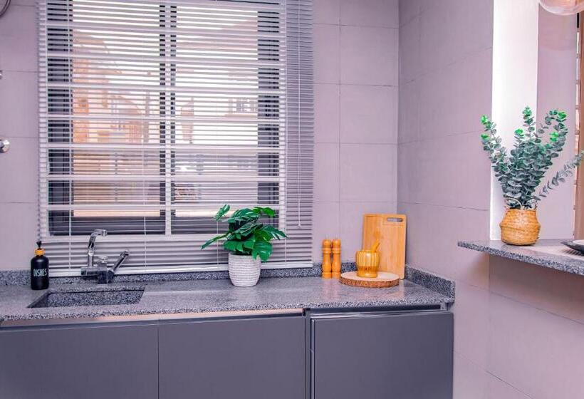 پانسیون Luna Loft