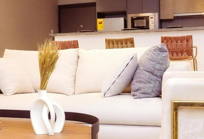 پانسیون Luna Loft