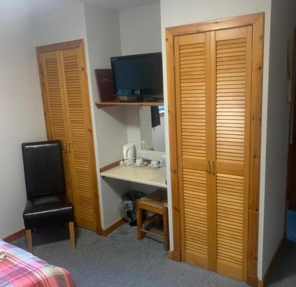 بنسيون Polrudden