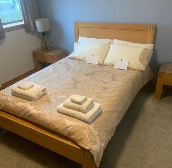 بنسيون Polrudden