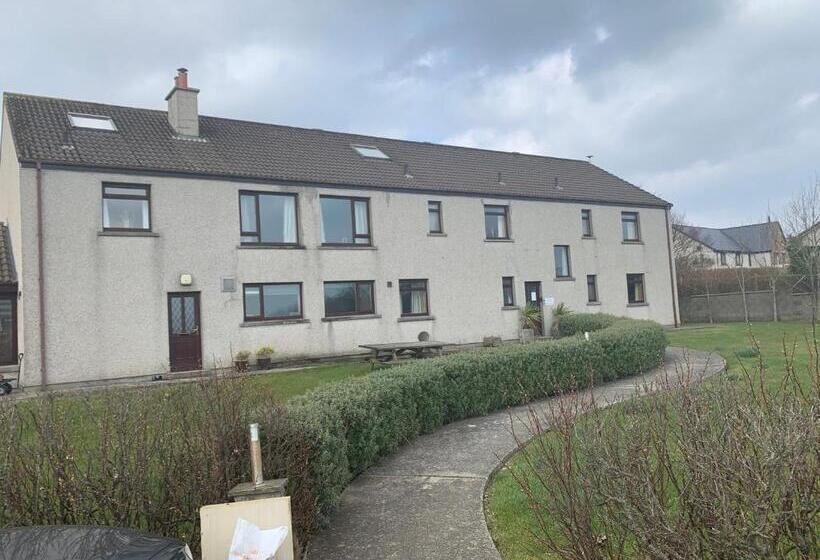 بنسيون Polrudden