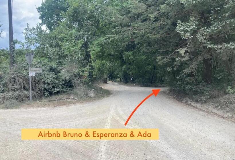 Пансион Private Room With Own Bathroom At Podere Noceto