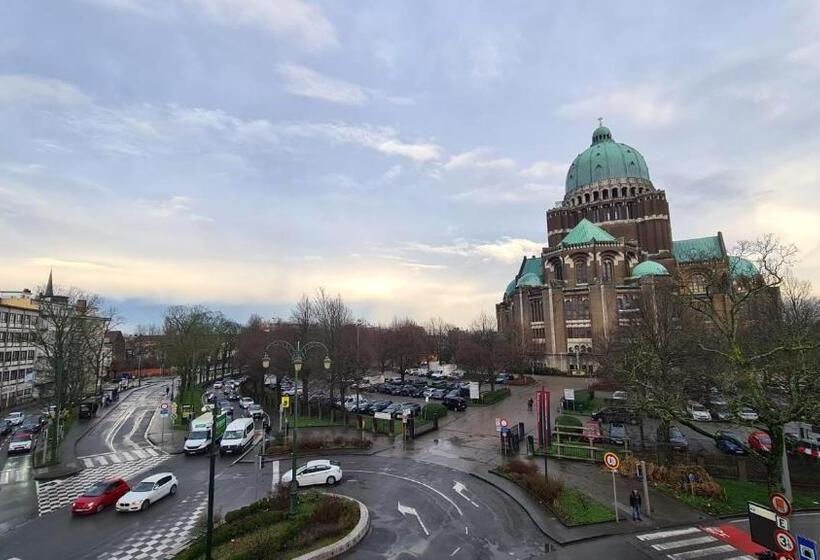 פנסיון Room In Bb   Undefined