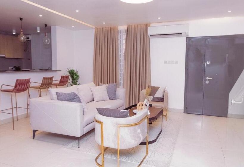 پانسیون Rosewood Chamber