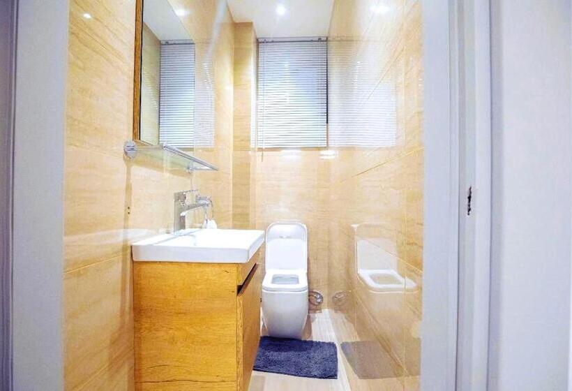 پانسیون Rosewood Chamber