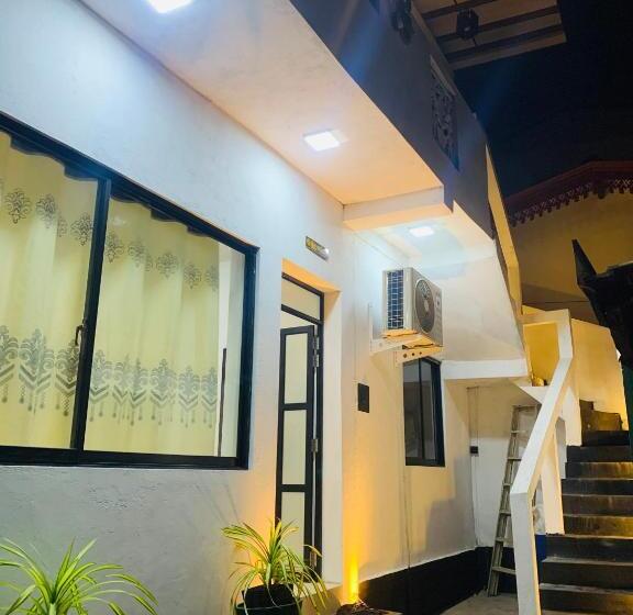 ペンション Shehan Villa