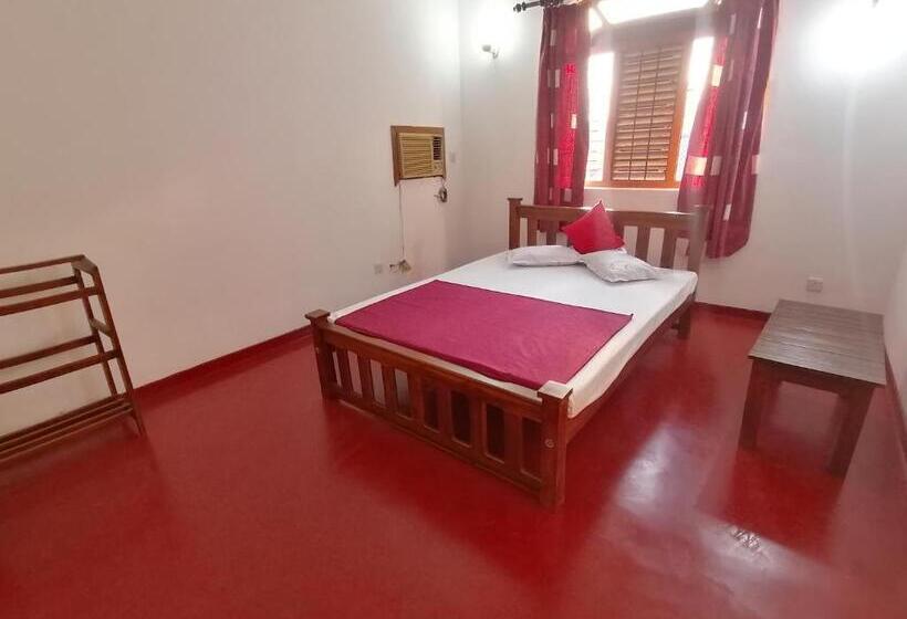 Пансион Sunshine Guest House