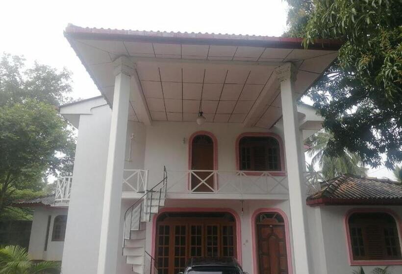 Пансион Sunshine Guest House