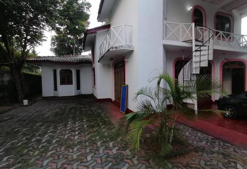 Пансион Sunshine Guest House