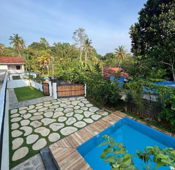 ペンション The Hideaway Weligama