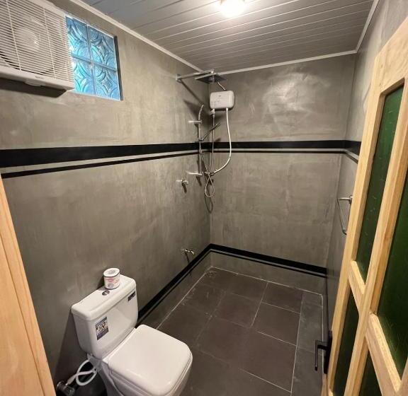 ペンション The Hideaway Weligama