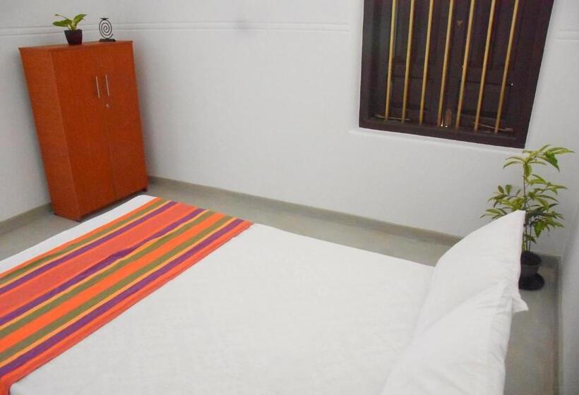 펜션 Villa Weligama Gedara