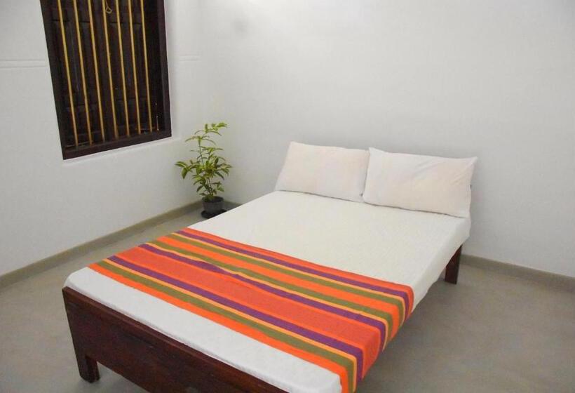 펜션 Villa Weligama Gedara