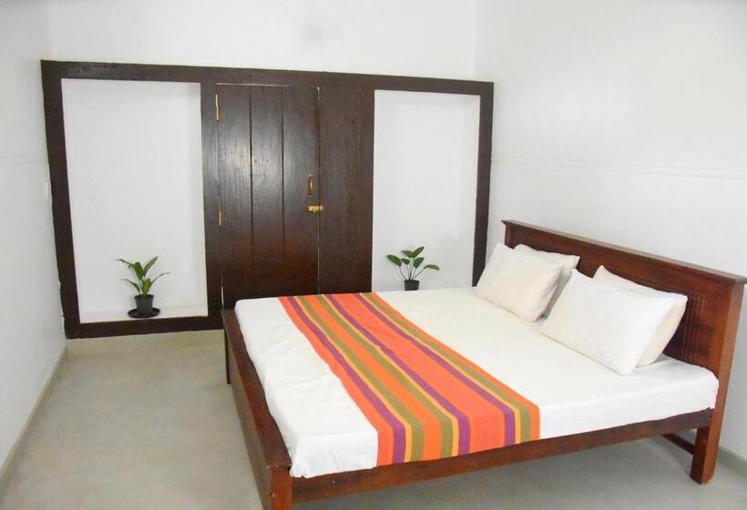 펜션 Villa Weligama Gedara