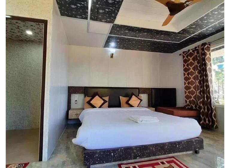 Kurort  Ghughuti retreat