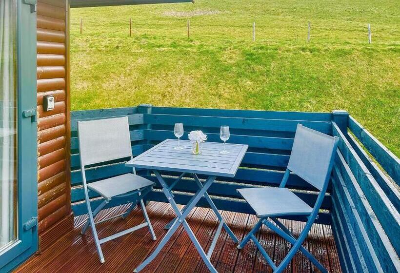 אתר נופש Pant Wilkin Lodges And Equestrian Centre