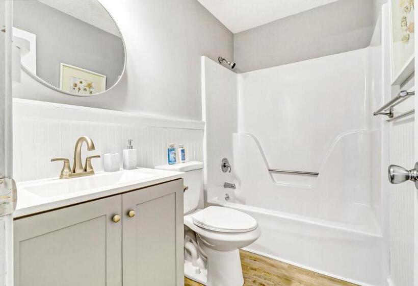 Spa At Port Royal Sound 3237