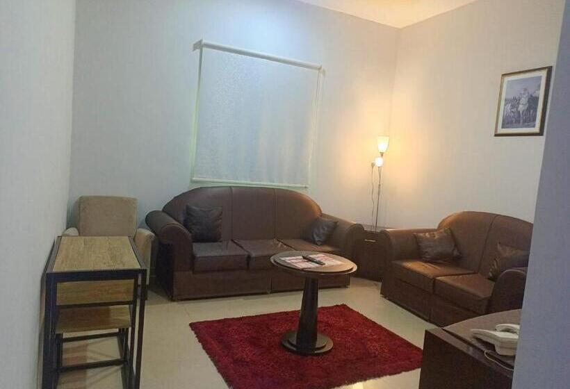 شقق الملتقي