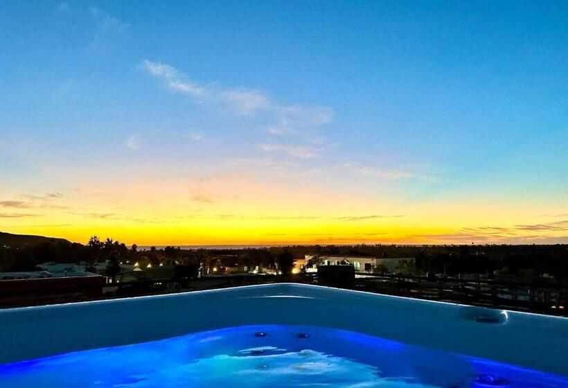 فندق صغير Baja House