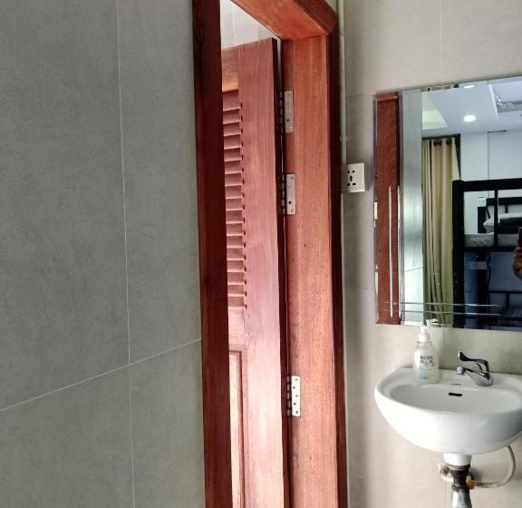 הוסטל Cosmos Guesthouse Snack Bar