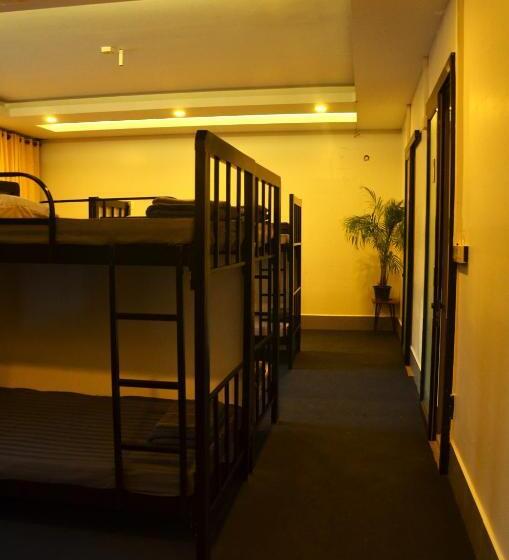 הוסטל Cosmos Guesthouse Snack Bar