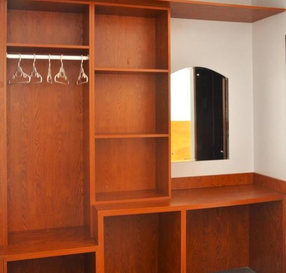 הוסטל Cosmos Guesthouse Snack Bar