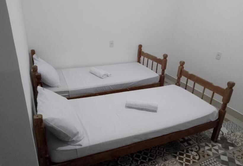 ユースホステル Pousada Três Marias Cachoeira Paulista